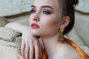 girl, makeup, beautiful