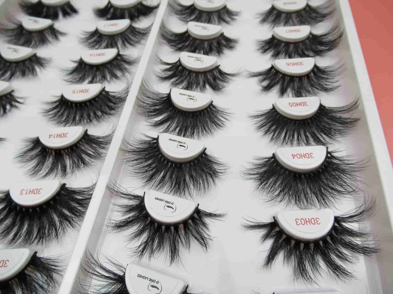 wholesale mink eyelashes vendor